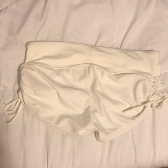 Rave booty shorts - Picture 3 of 7